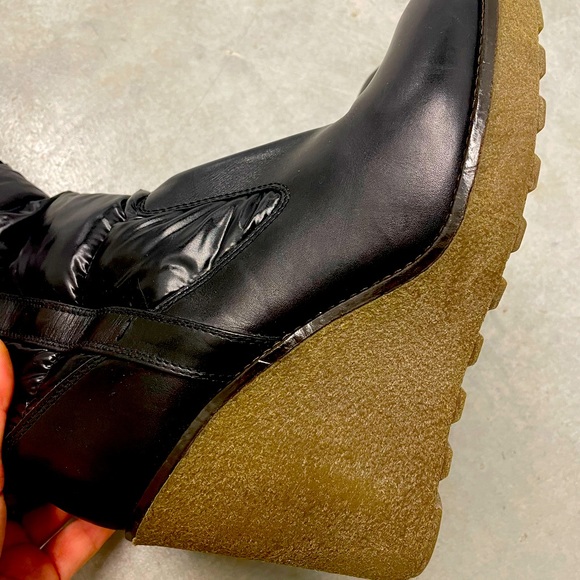 Winter boots that are perfect for ski vacation !!! - Picture 6 of 6